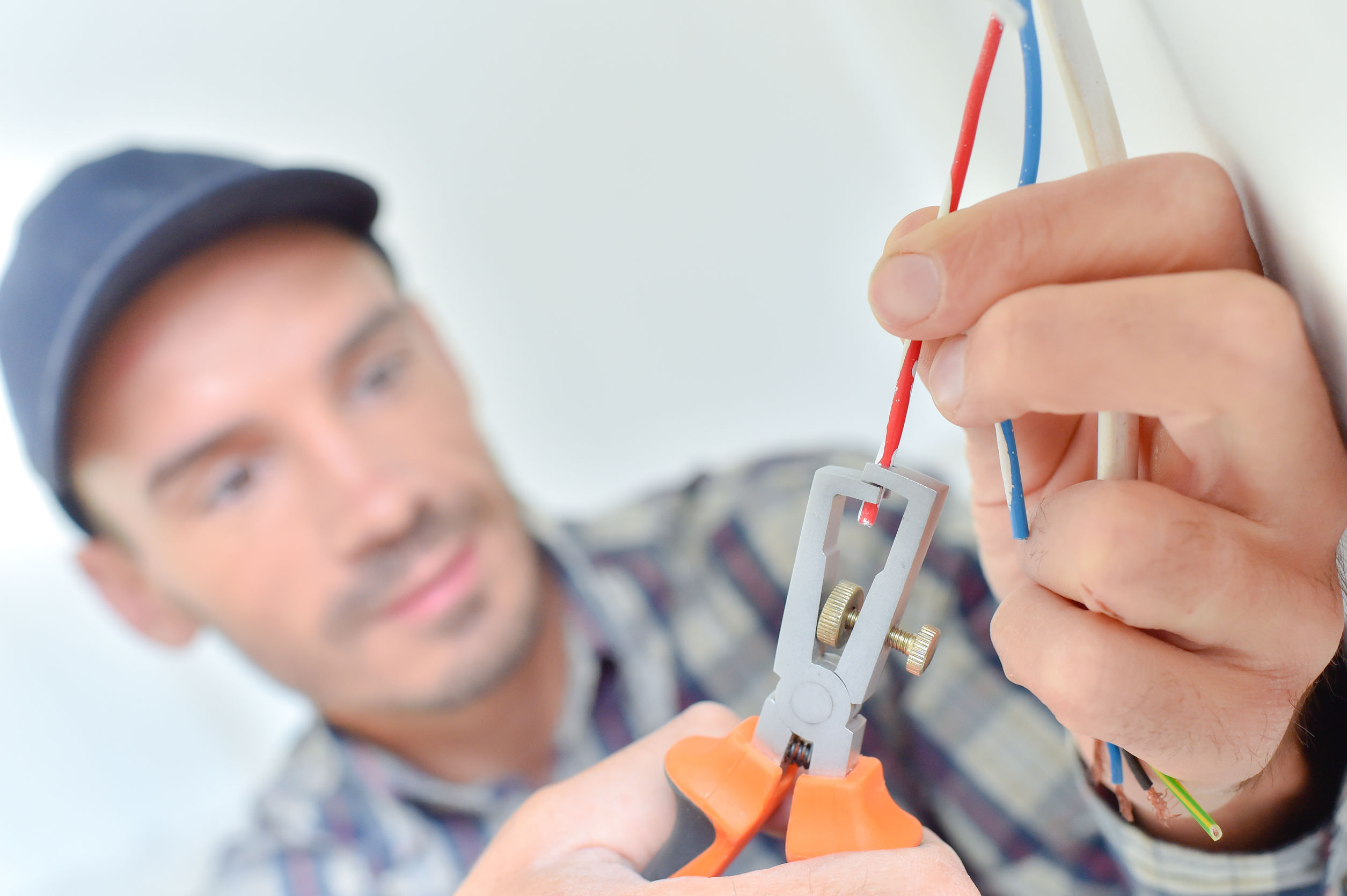 Getting Workers’ Compensation For Electrical Injuries | Work Comp Case